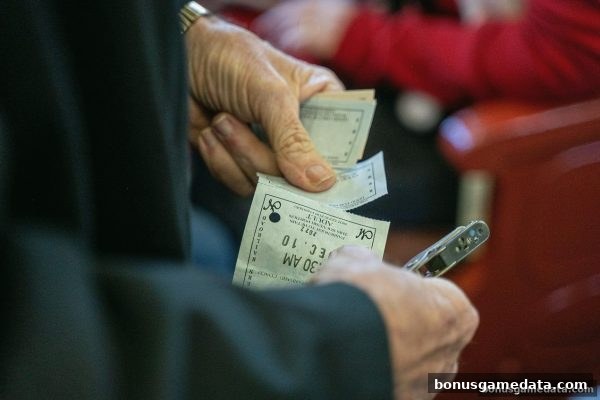 彩金游戏揭秘：骰宝彩票全攻略——从规则到高胜率技巧
